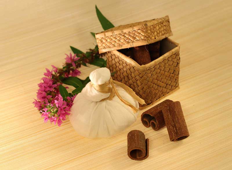 10 ways to use Cinnamon for beauty post thumbnail image